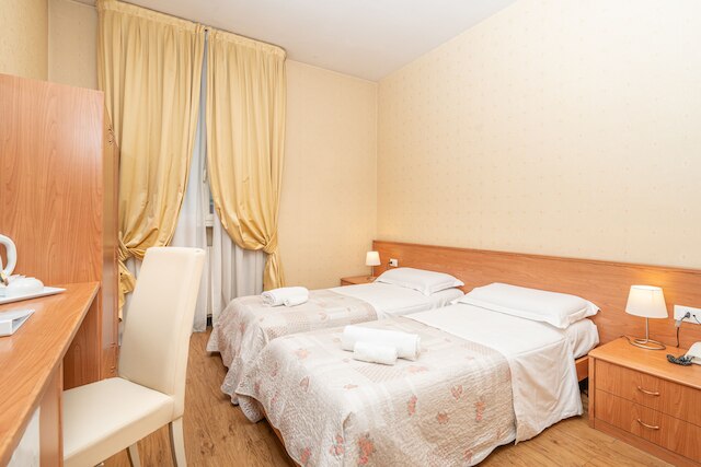 ホテル ドナテロ