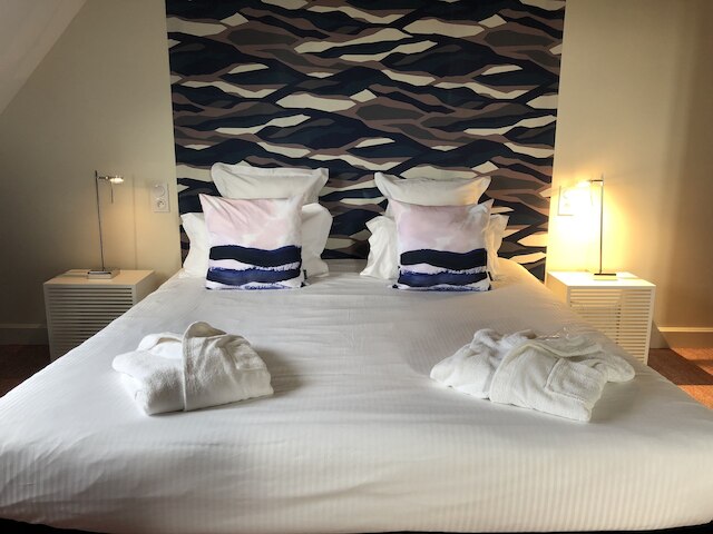 カステル デ トレス ジラルド