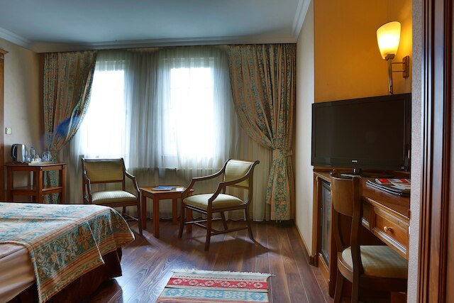 エリーテ パラス ホテル