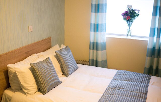 ザ メープル ホテル