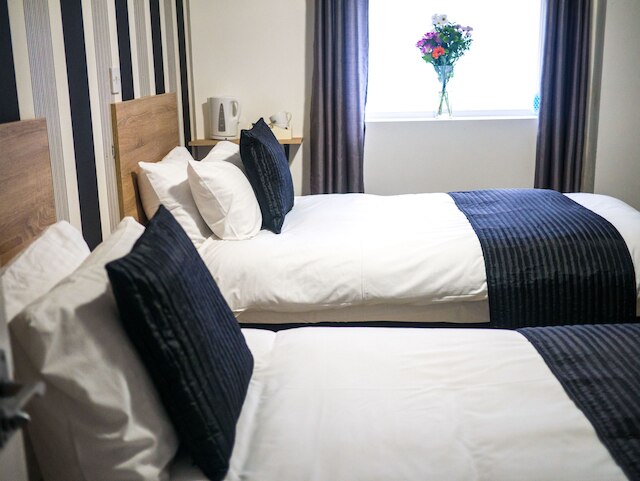 ザ メープル ホテル