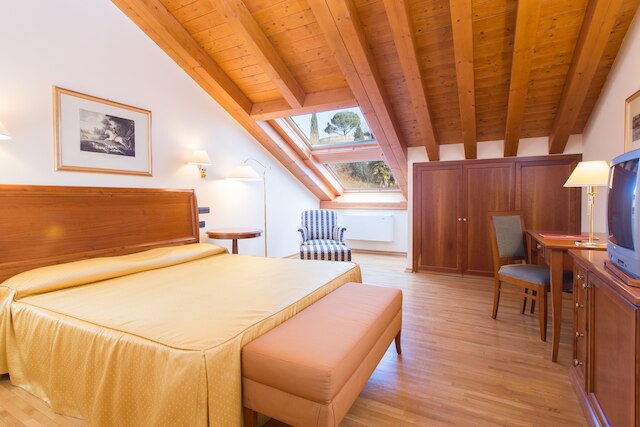 グランド ホテル アントゥラージュ パラッツォ ストラッソルド