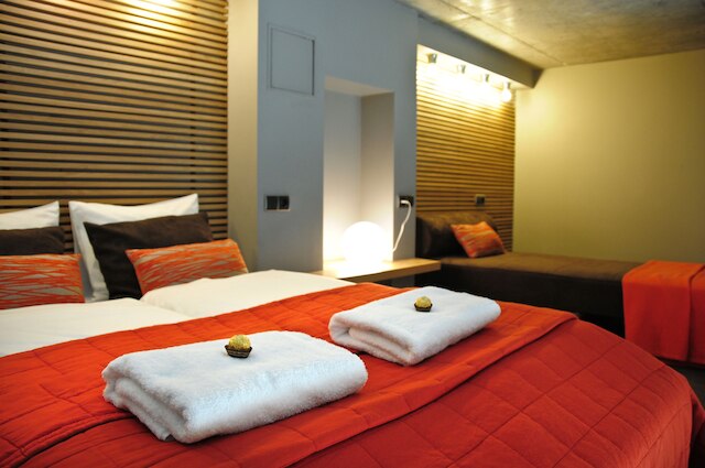 ラ ジョイヤ デザイナーズ ロフツ ラグジュアリー アパートメンツ