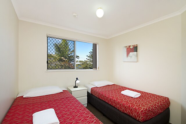 ブルー ウォーターズ アパートメンツ