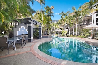 ブルー ウォーターズ アパートメンツ