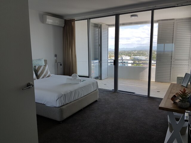 グランド アパートメンツ