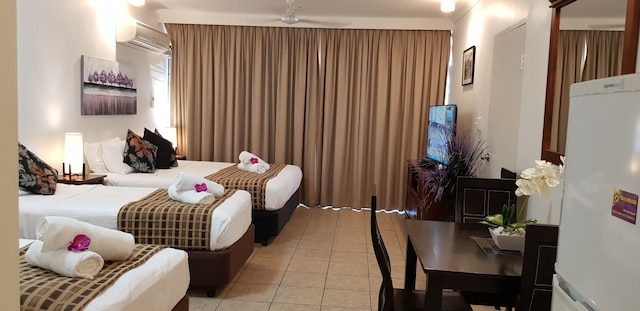 リーフ パームス モーテル