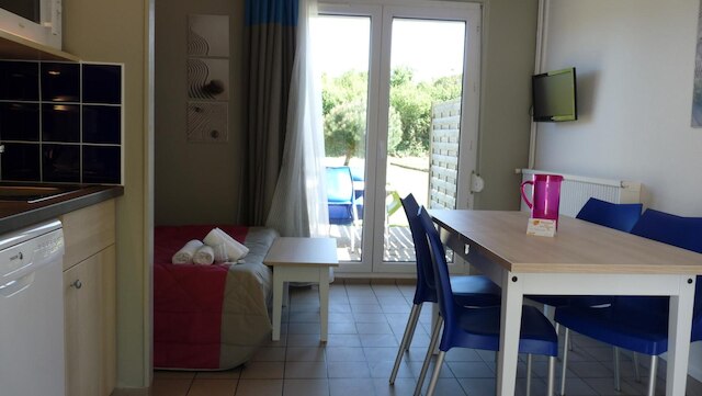 VVF ラ コート デメロード サン カスト ルギルド