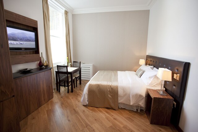 プレジデンシャル アパートメンツ - ケンジントン