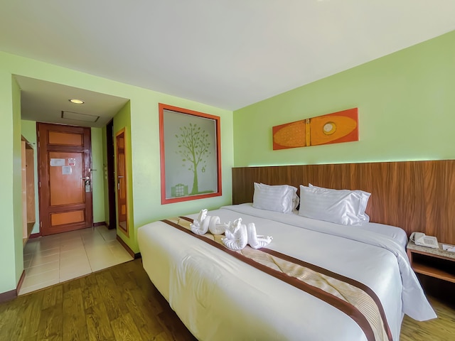 イースタン グランド パレス