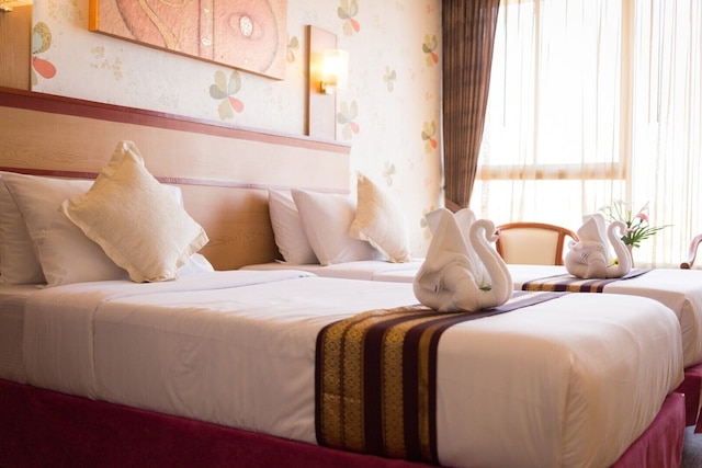 イースタン グランド パレス