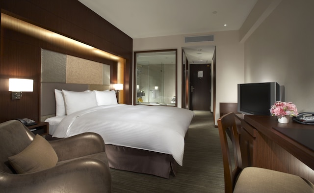 パーク台北ホテル (台北美侖大飯店)