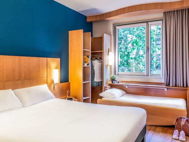 イビス バルセロナ グローリエズ 22