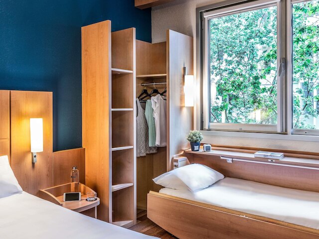 イビス バルセロナ グローリエズ 22