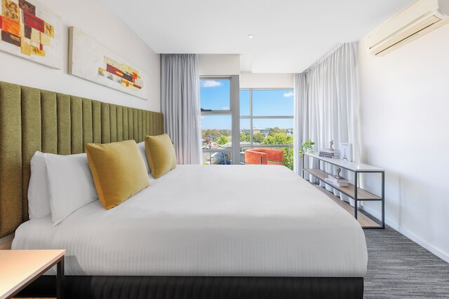 クエスト キャロライン スプリングス