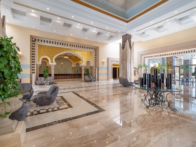 セレニティ アルファ ビーチ