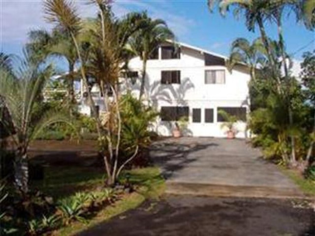 ハレ - ホーラ B & B