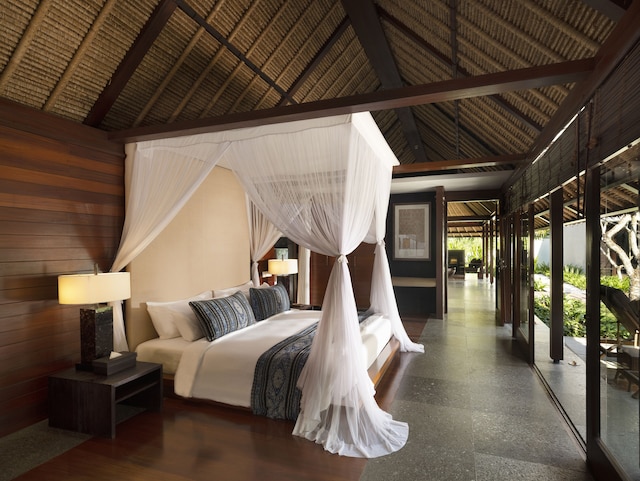 カユマニス ジンバラン プライベートエステート＆スパ