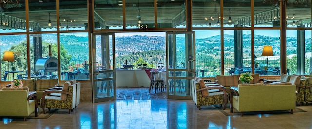 チューバ ホテル