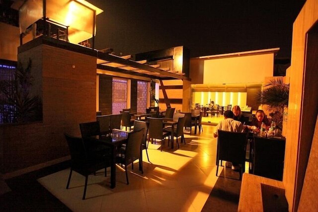 ホテル チャンチャル デラックス