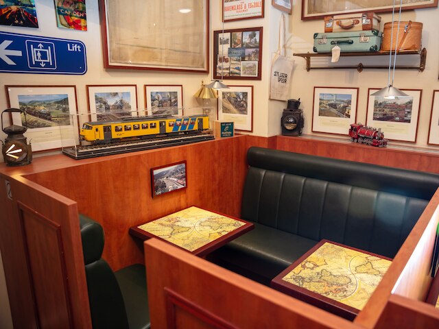 トレイン ホテル