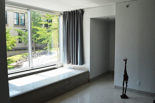 レジデンシズ UQAM オウエスト