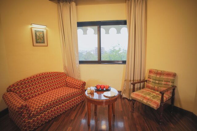 アンバサダー アジャンタ