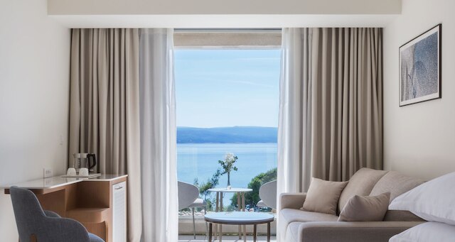 ブルーサン ホテル ソリン