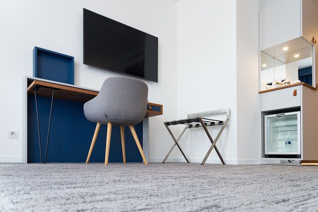 オテル メルキュール トューロン ラ セーヌ シュル メール