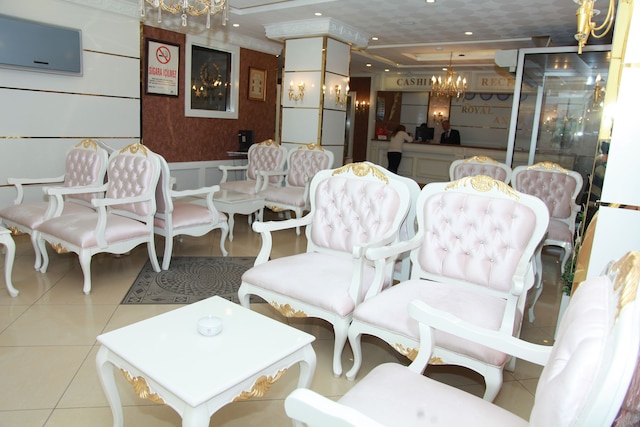 ロイヤル アンカ ホテル