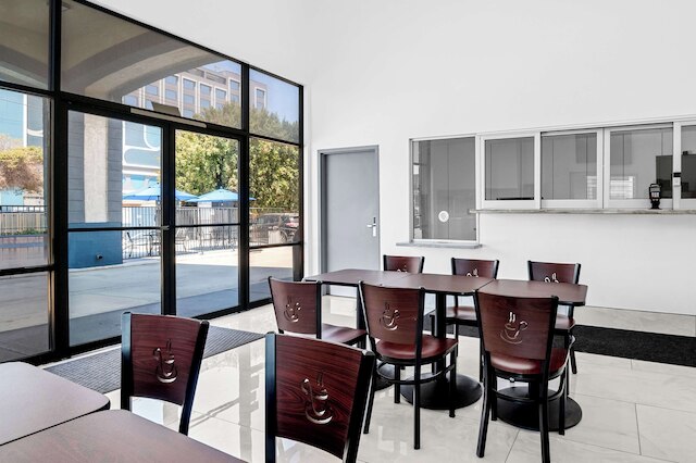 シュアステイ ホテル バイ ベス トウェスタン ブエナ パーク アナハイム