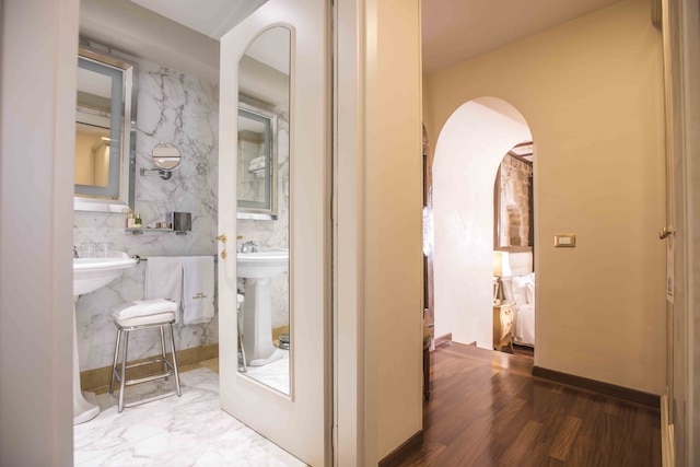 ゴールデン タワー ホテル & スパ