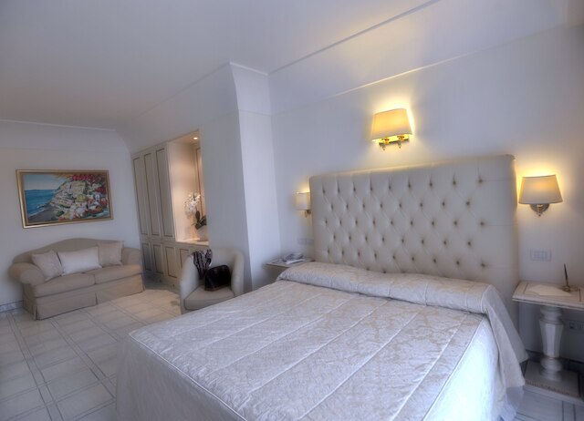 ホテル ヴィラ フローロ