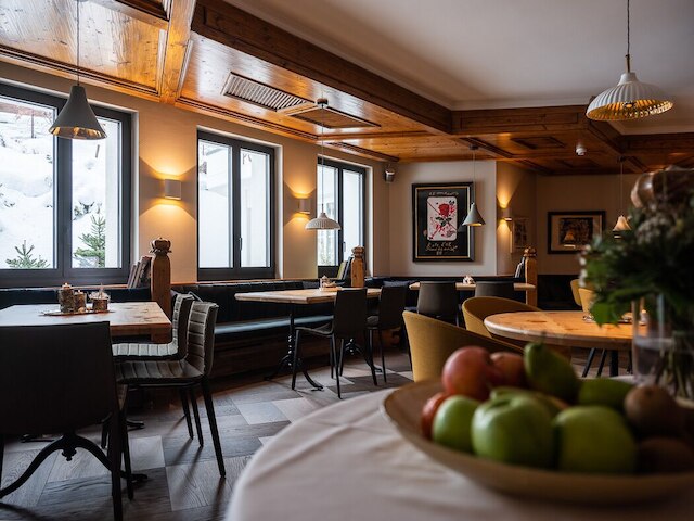 ナショナル ツェルマット – マッターホルン ビューズ、スネガ ゲートウェイ & スパ