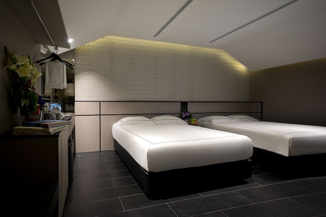 ベニュー  ホテル - ザ リリー