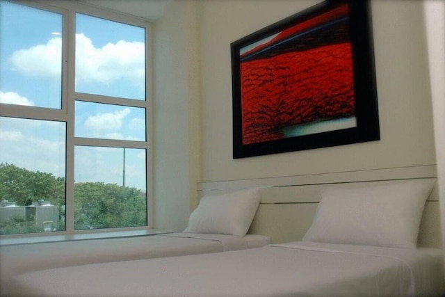 ホテル 81 エレガンス