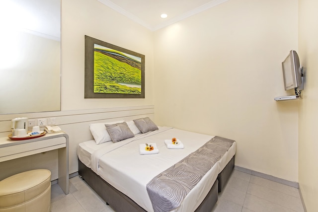 ホテル 81 エレガンス