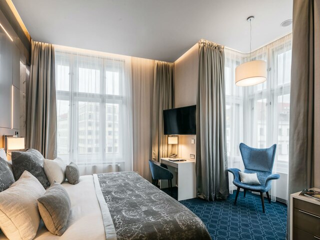 ホテル キングス コート