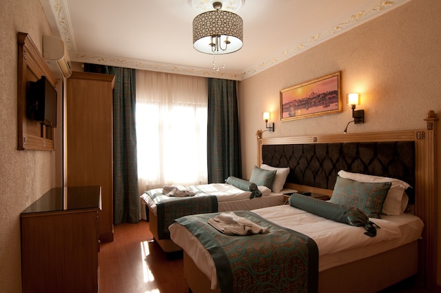 ブルー トゥアナ ホテル