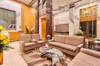 サロヴァー ポルティコ カルプル アフマダーバード