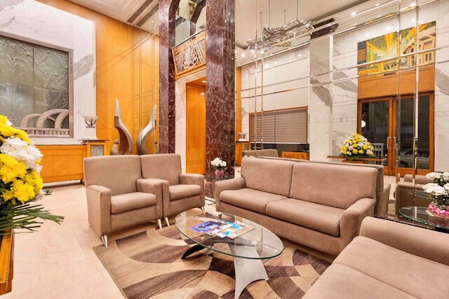 サロヴァー ポルティコ カルプル アフマダーバード