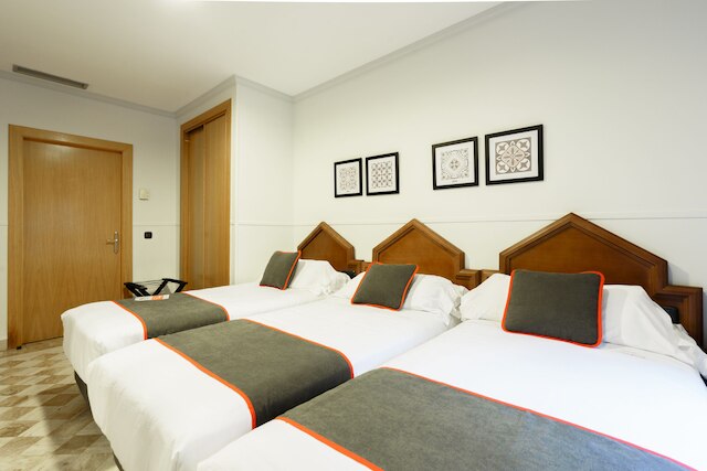 ホテル ブティック レイナ モラ