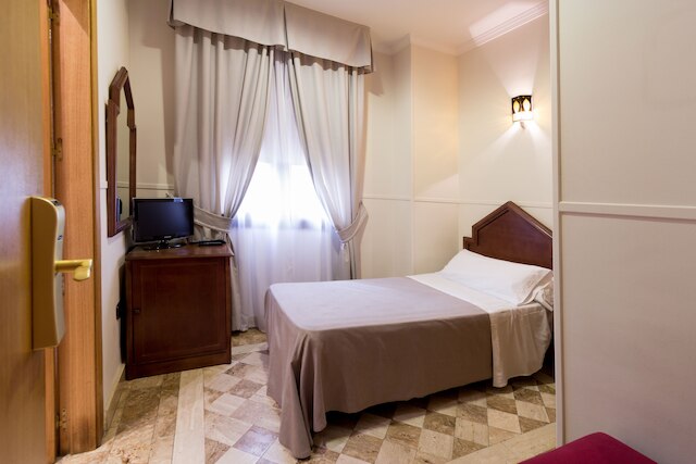 ホテル ブティック レイナ モラ