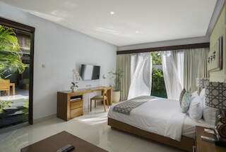 プラダ ヴィラ スミニャック