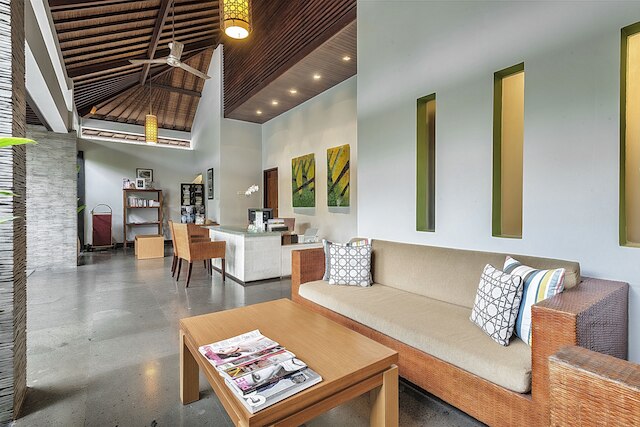 プラダ ヴィラ スミニャック