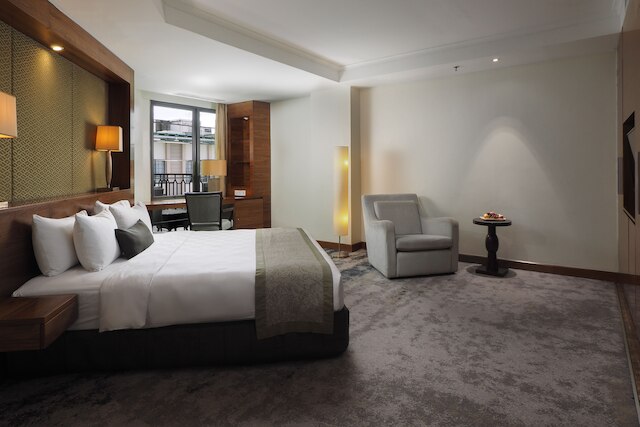 アルヤドゥータ メダン