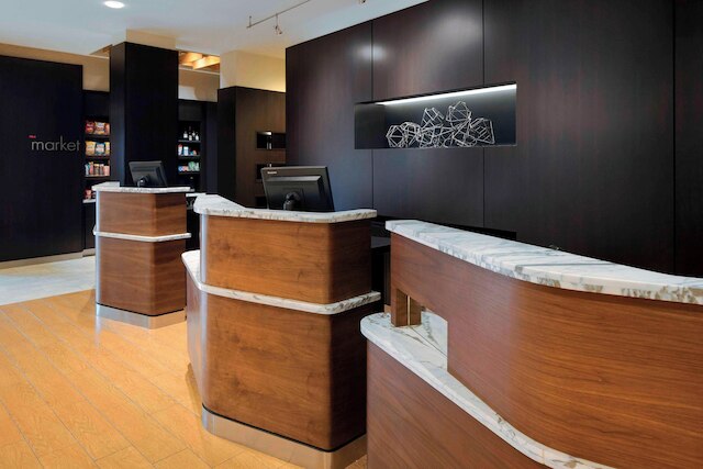 コートヤード バイ マリオット インディアナポリス ダウンタウン