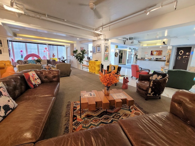 ミニ セントラル (迷你酒店中環)