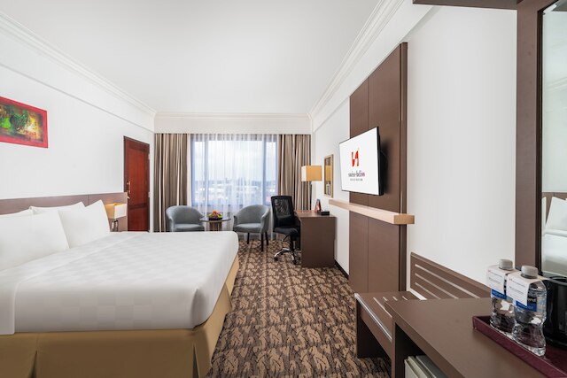 スイス ベリン バロイ バタム