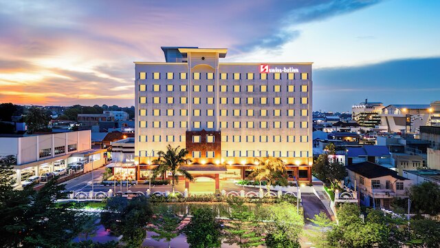 スイス ベリン バロイ バタム